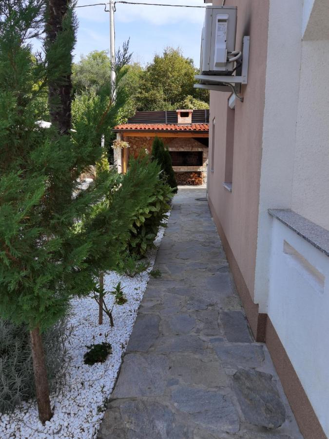 Apartments Beciri Sveti Vid-Miholjice Екстер'єр фото